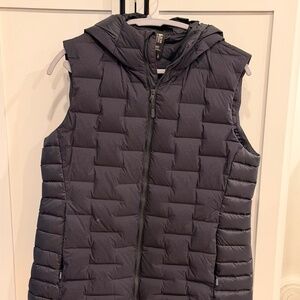 Mountain Hard Wear Vest Women's